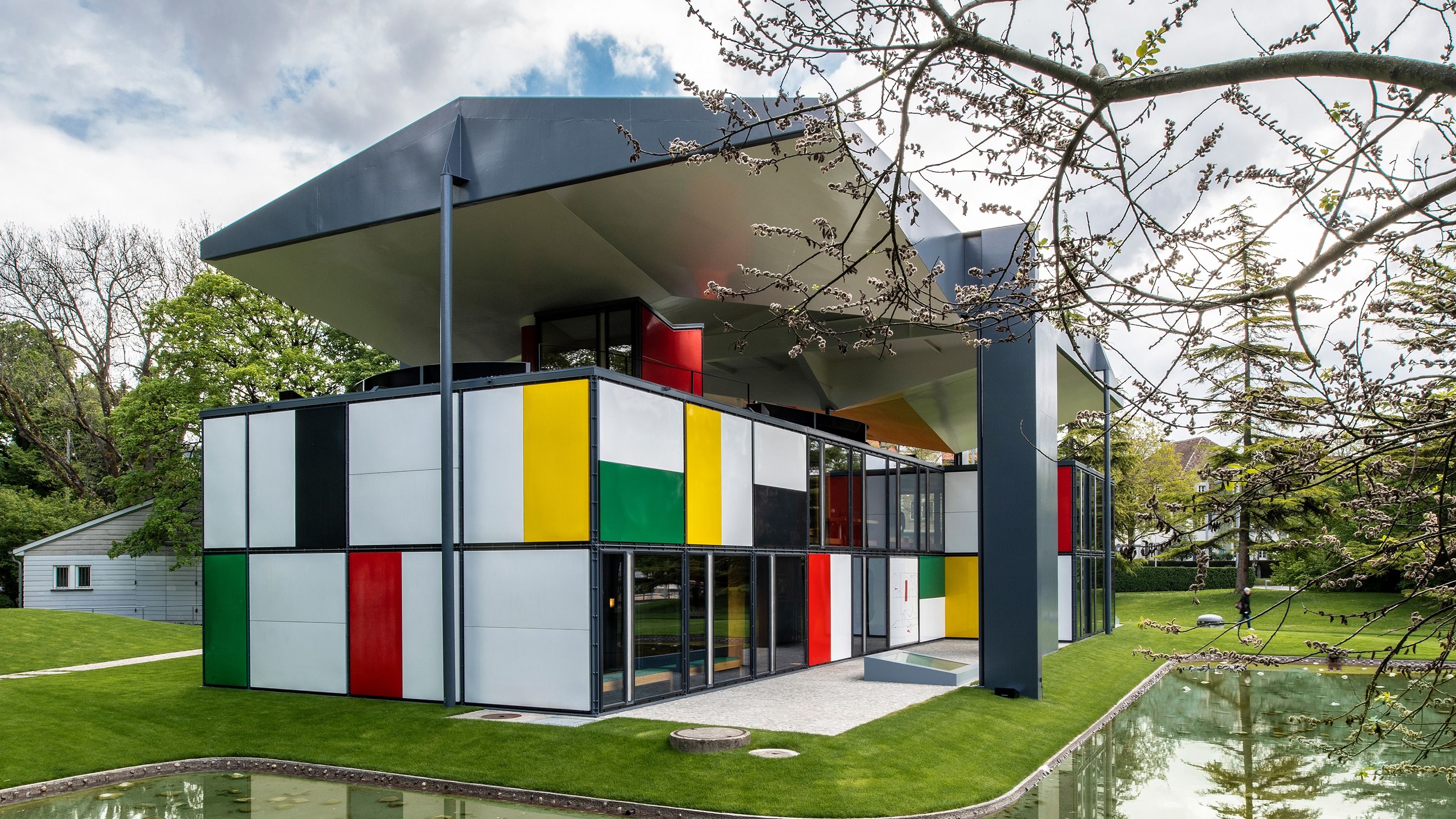 Pavillon Le Corbusier | スイス政府観光局